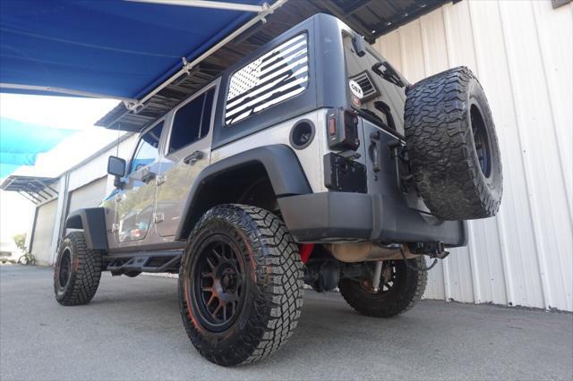 used 2015 Jeep Wrangler Unlimited car, priced at $22,975