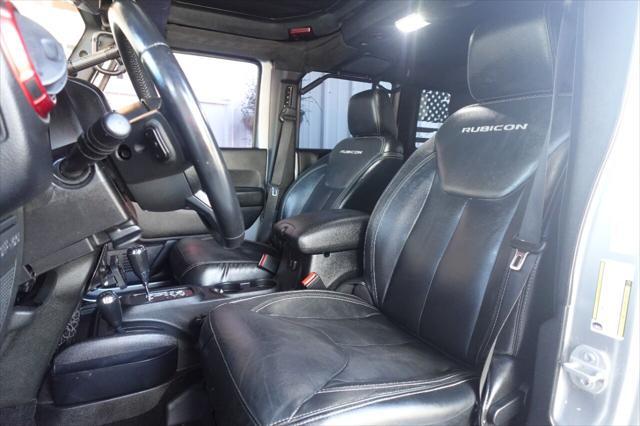 used 2015 Jeep Wrangler Unlimited car, priced at $22,975