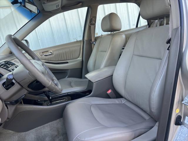 used 2000 Honda Accord car, priced at $5,975
