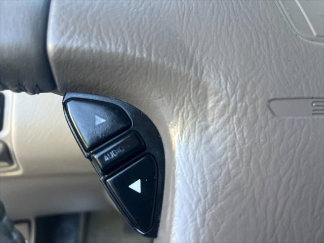 used 2000 Honda Accord car, priced at $5,975