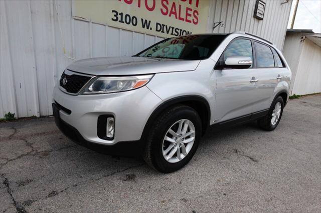 used 2014 Kia Sorento car, priced at $9,998