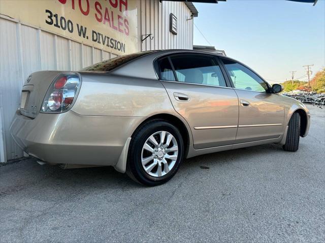 used 2006 Nissan Altima car, priced at $5,500