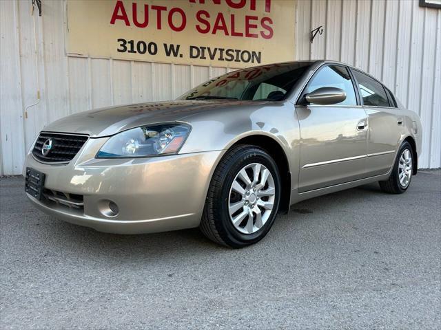 used 2006 Nissan Altima car, priced at $5,500