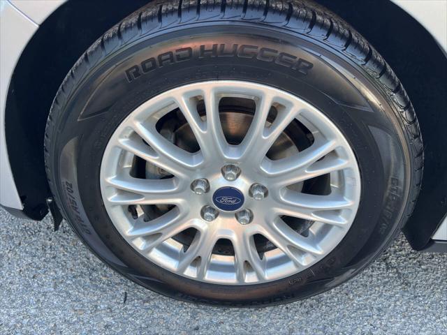 used 2012 Ford Focus car, priced at $5,975