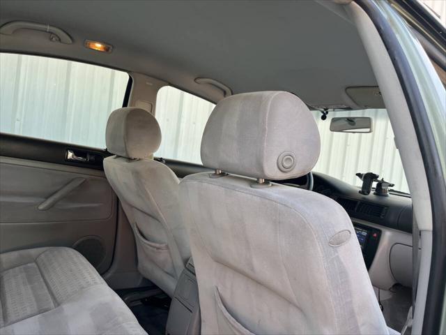 used 2002 Volkswagen Passat car, priced at $4,975