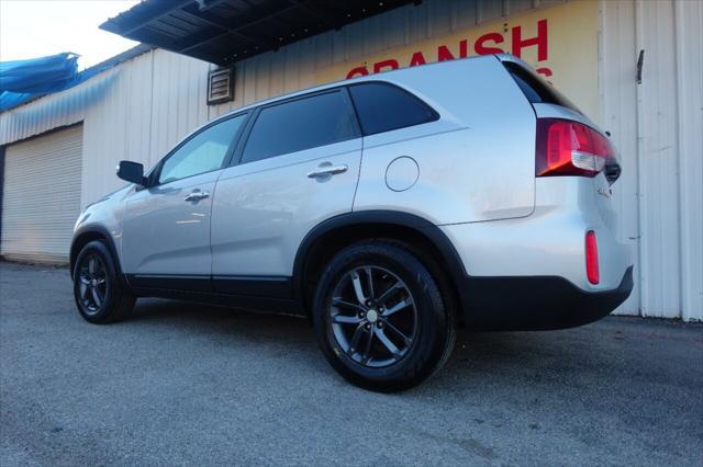 used 2015 Kia Sorento car, priced at $11,998