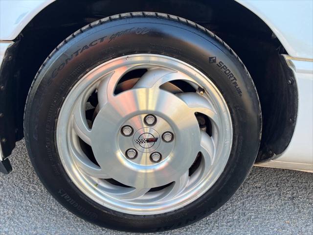 used 1996 Chevrolet Corvette car, priced at $10,975