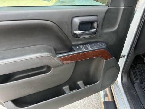 used 2014 GMC Sierra 1500 car, priced at $17,975