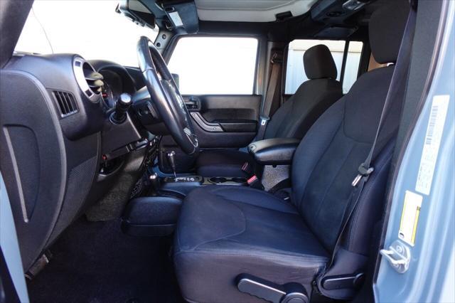 used 2015 Jeep Wrangler Unlimited car, priced at $17,975