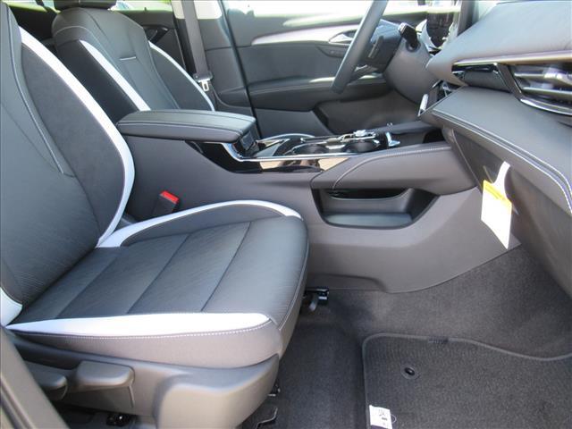 new 2025 Buick Envision car, priced at $39,951