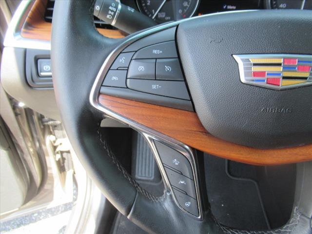 used 2022 Cadillac XT5 car, priced at $32,988