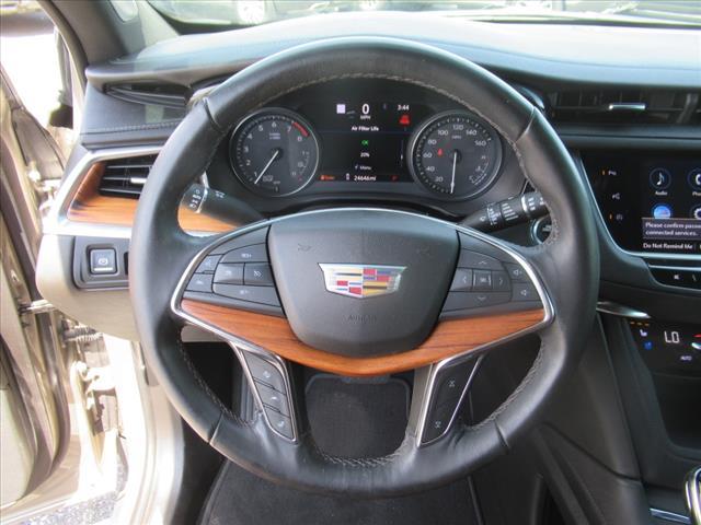 used 2022 Cadillac XT5 car, priced at $32,988