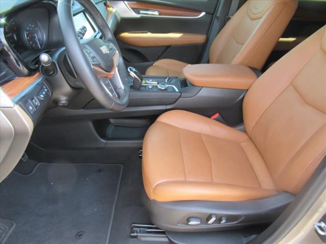 used 2022 Cadillac XT5 car, priced at $32,988