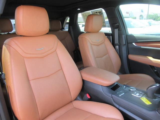 used 2022 Cadillac XT5 car, priced at $32,988