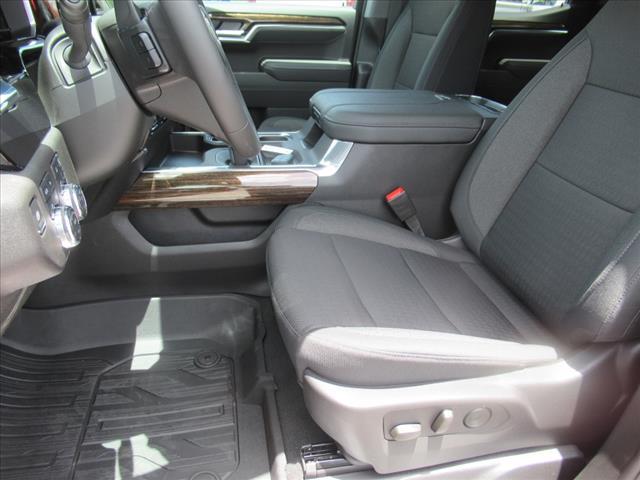 new 2025 GMC Sierra 1500 car, priced at $62,995