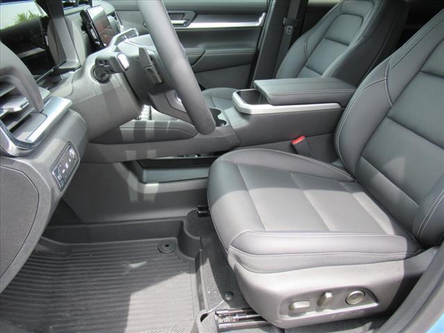 new 2025 GMC Terrain car, priced at $33,890