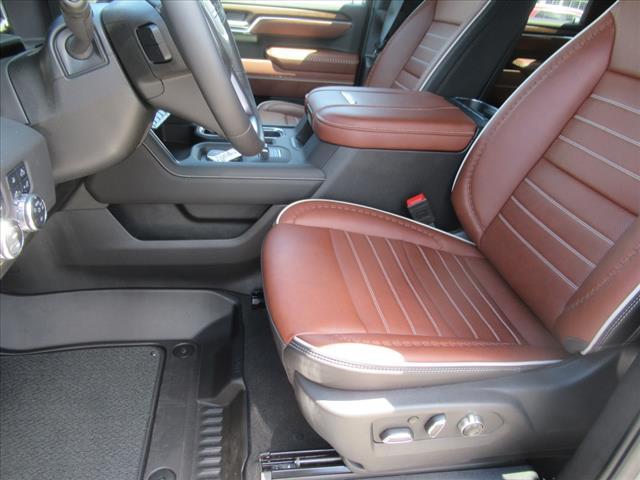 new 2025 GMC Sierra 2500 car, priced at $79,050