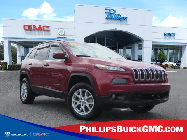 used 2017 Jeep Cherokee car, priced at $19,898