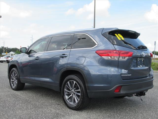 used 2019 Toyota Highlander car, priced at $28,980