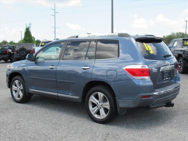 used 2013 Toyota Highlander car, priced at $12,787
