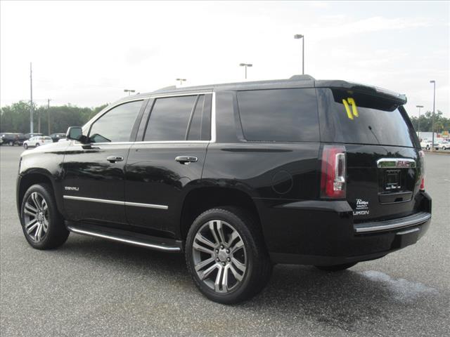 used 2017 GMC Yukon car, priced at $29,988