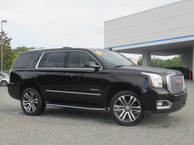 used 2017 GMC Yukon car, priced at $29,988