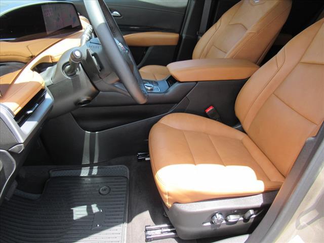 used 2025 Cadillac XT4 car, priced at $44,580