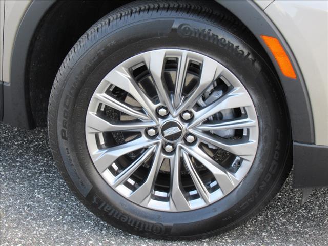 used 2025 Cadillac XT4 car, priced at $44,580