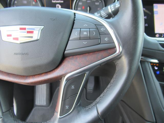 used 2021 Cadillac XT5 car, priced at $36,988