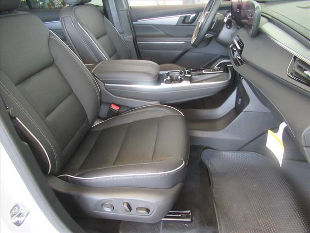 new 2025 Buick Enclave car, priced at $58,035