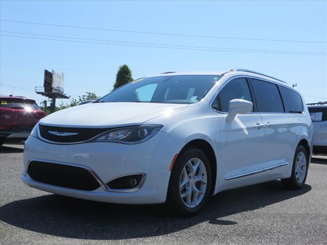 used 2017 Chrysler Pacifica car, priced at $19,799