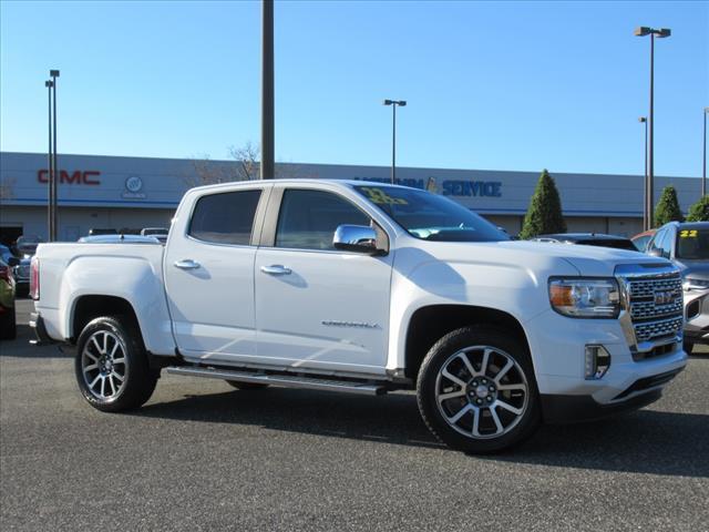 used 2022 GMC Canyon car, priced at $35,780