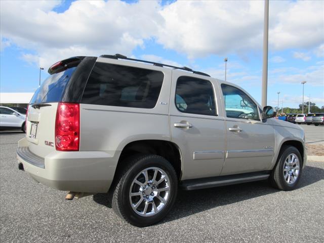 used 2011 GMC Yukon car, priced at $9,988