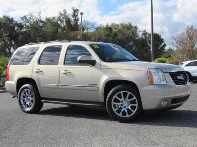 used 2011 GMC Yukon car, priced at $9,988