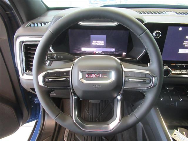 new 2025 GMC Canyon car, priced at $45,675