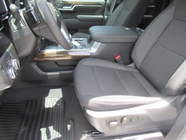 new 2025 GMC Sierra 1500 car, priced at $56,845