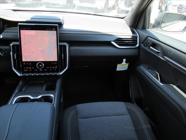 new 2025 GMC Acadia car, priced at $44,545