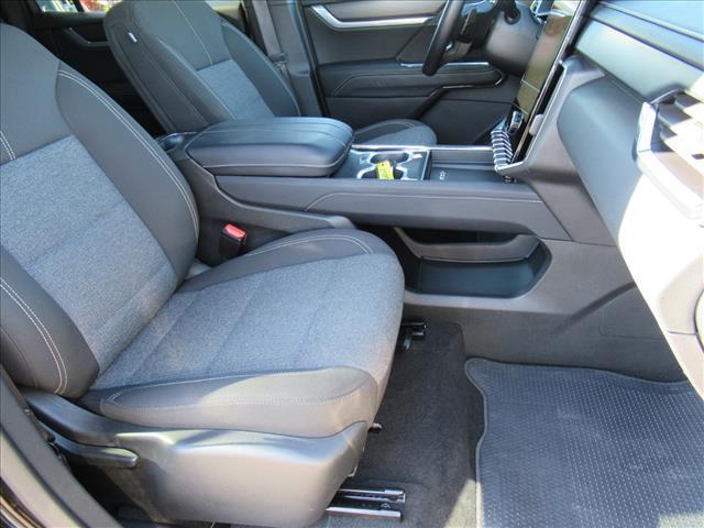 used 2025 GMC Acadia car, priced at $35,988