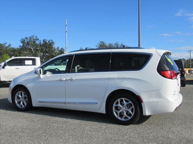 used 2018 Chrysler Pacifica car, priced at $9,988