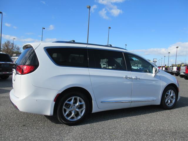 used 2018 Chrysler Pacifica car, priced at $9,988