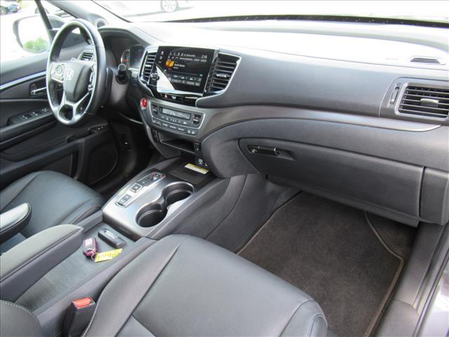 used 2022 Honda Pilot car, priced at $31,988