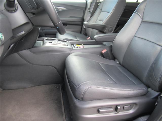 used 2022 Honda Pilot car, priced at $31,988