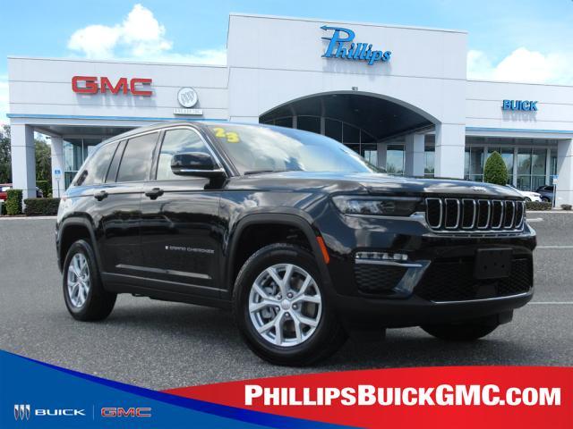 used 2023 Jeep Grand Cherokee car, priced at $35,980