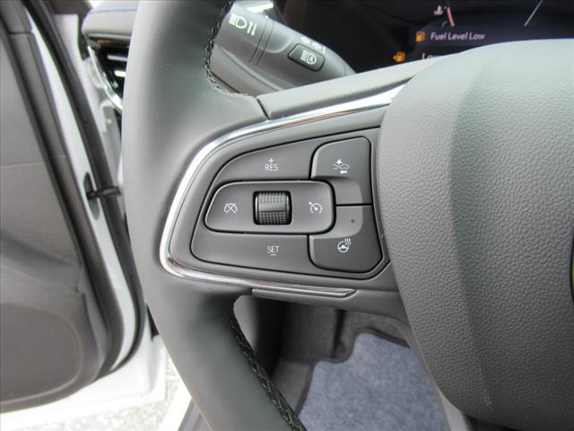 new 2025 Buick Envista car, priced at $29,325