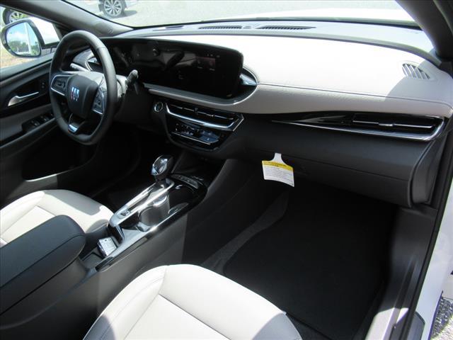 new 2025 Buick Envista car, priced at $31,935
