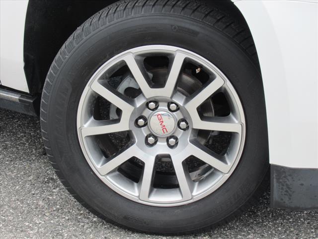 used 2019 GMC Yukon XL car, priced at $32,980