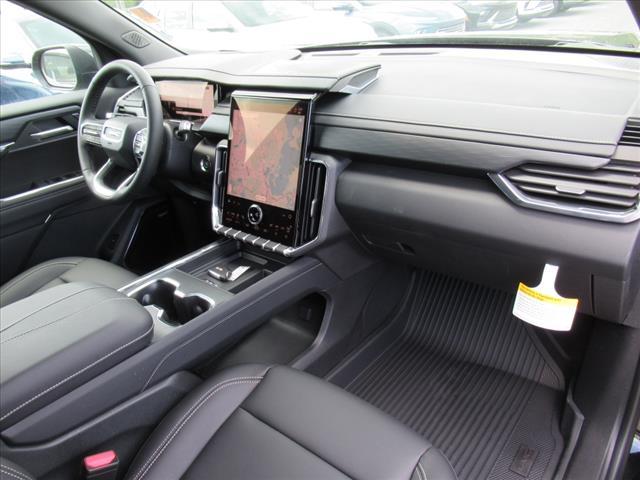 new 2025 GMC Acadia car, priced at $51,370