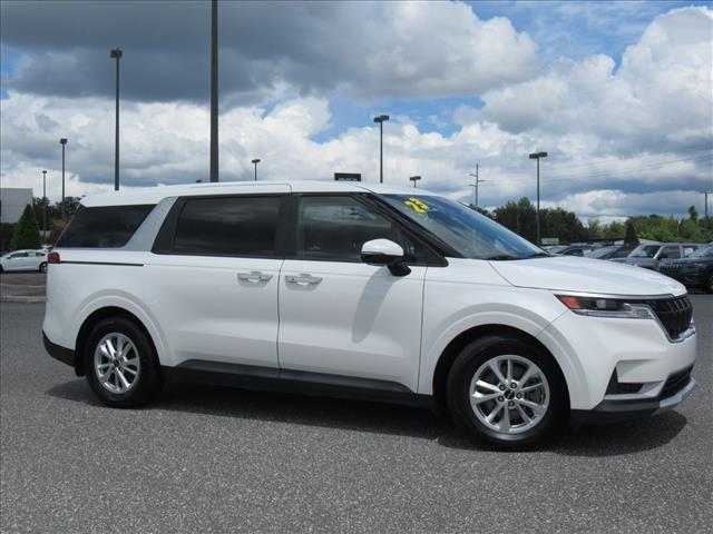 used 2023 Kia Carnival car, priced at $27,988