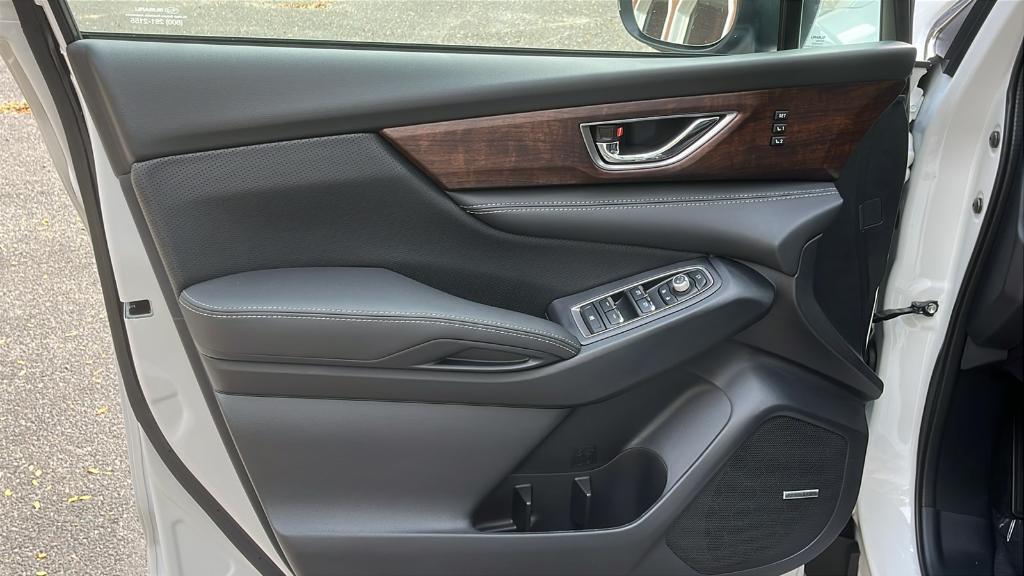 new 2025 Subaru Ascent car, priced at $53,432