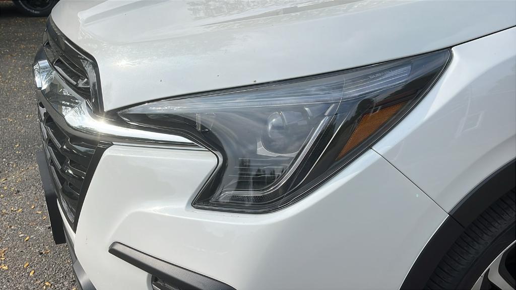 new 2025 Subaru Ascent car, priced at $53,432